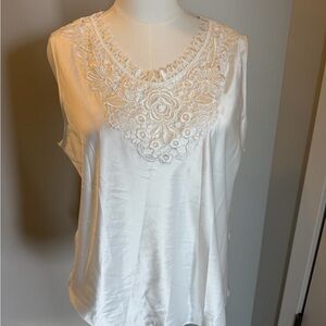 Q-T Intimates White Lace Blouse